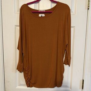 NWT Zenana Pumpkin Orange Top w/ Rouche Size Large